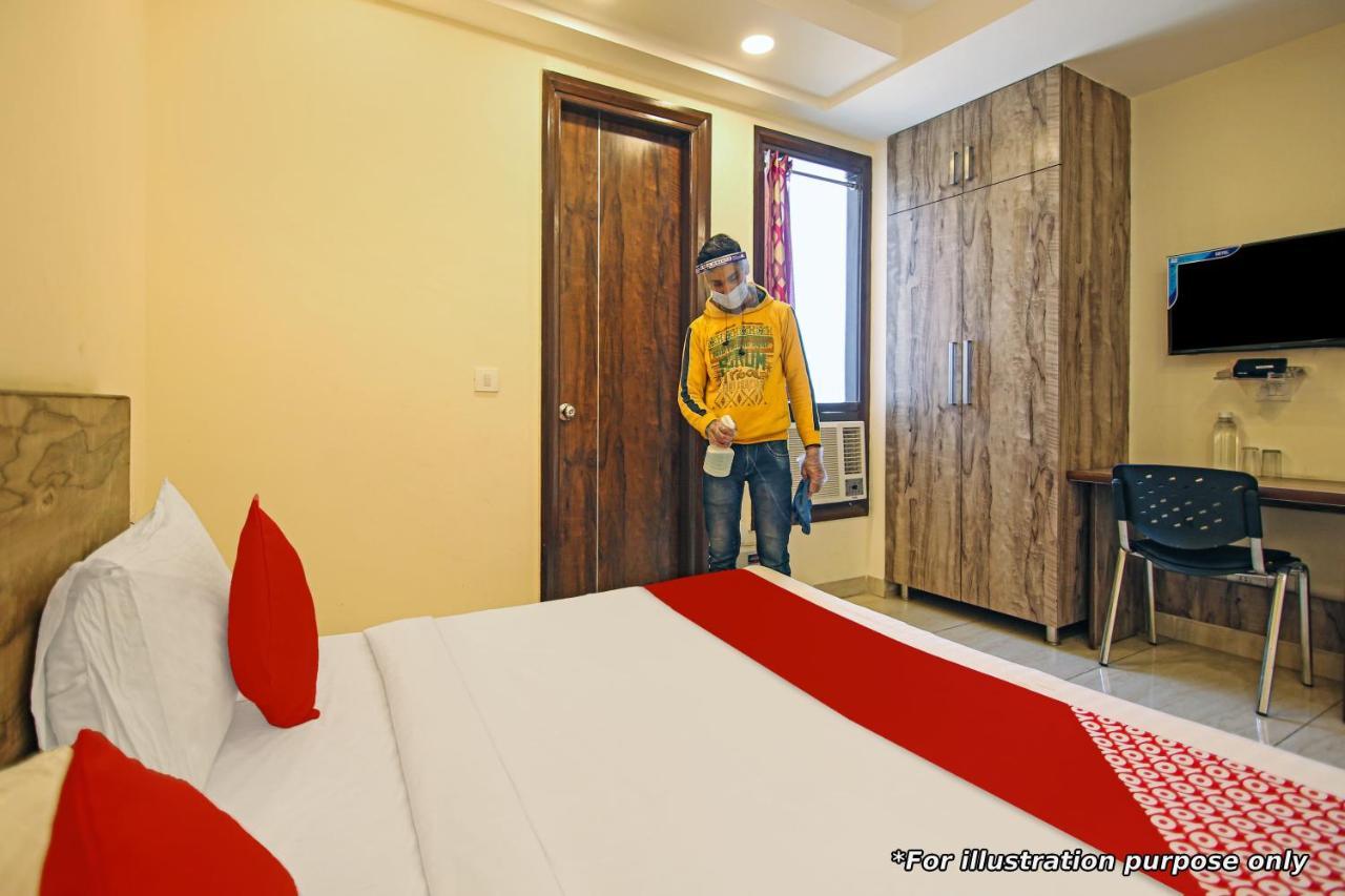 Chinhat Oyo Flagship Shine Hotel المظهر الخارجي الصورة