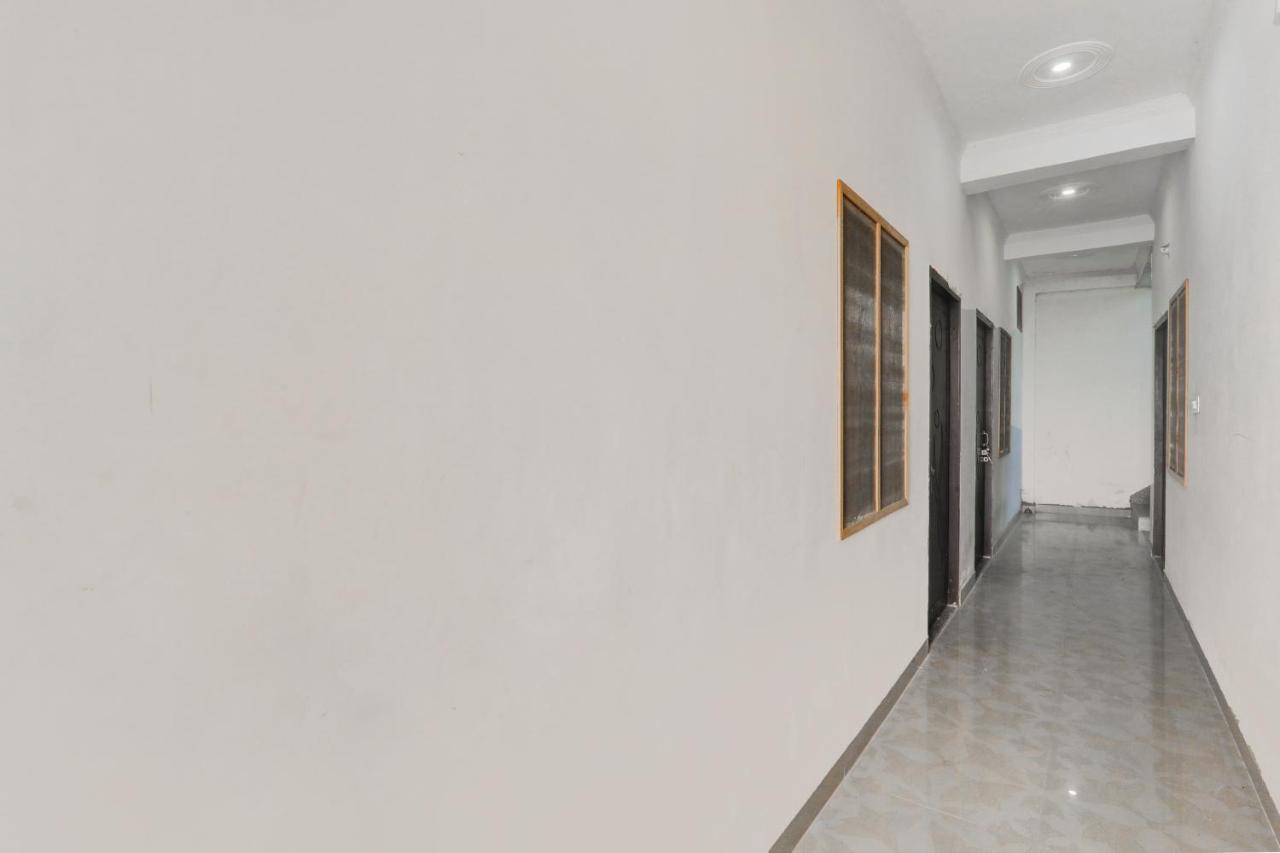 Chinhat Oyo Flagship Shine Hotel المظهر الخارجي الصورة