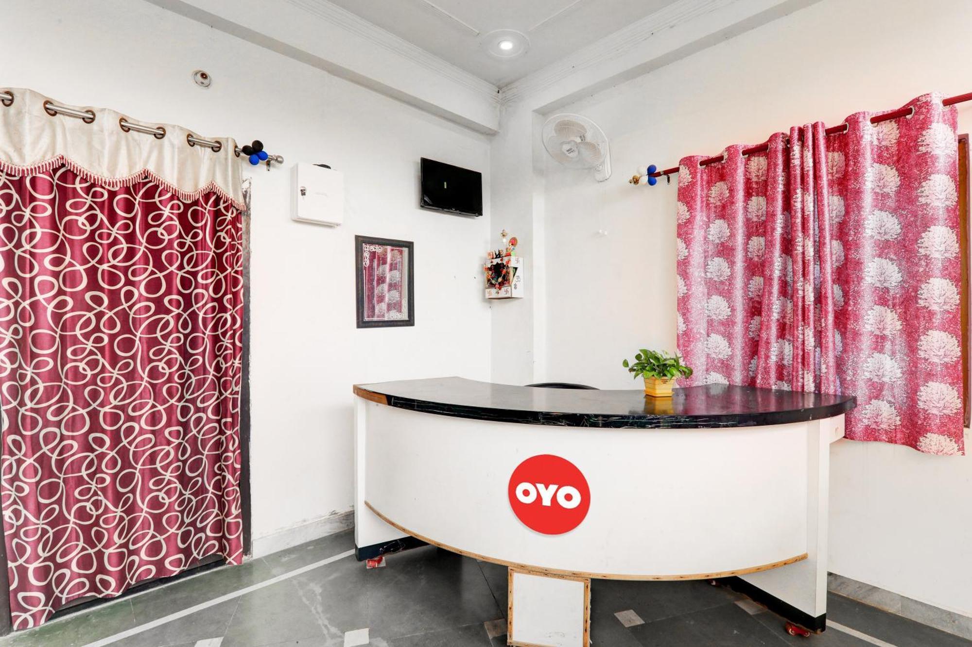 Chinhat Oyo Flagship Shine Hotel المظهر الخارجي الصورة